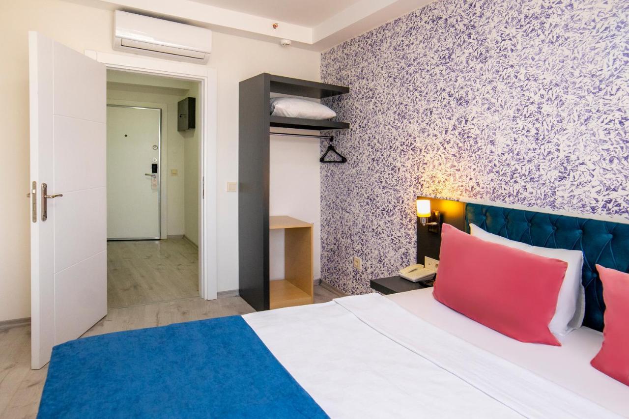 Royal Towers Lara Hotel Kemeragzi 外观 照片