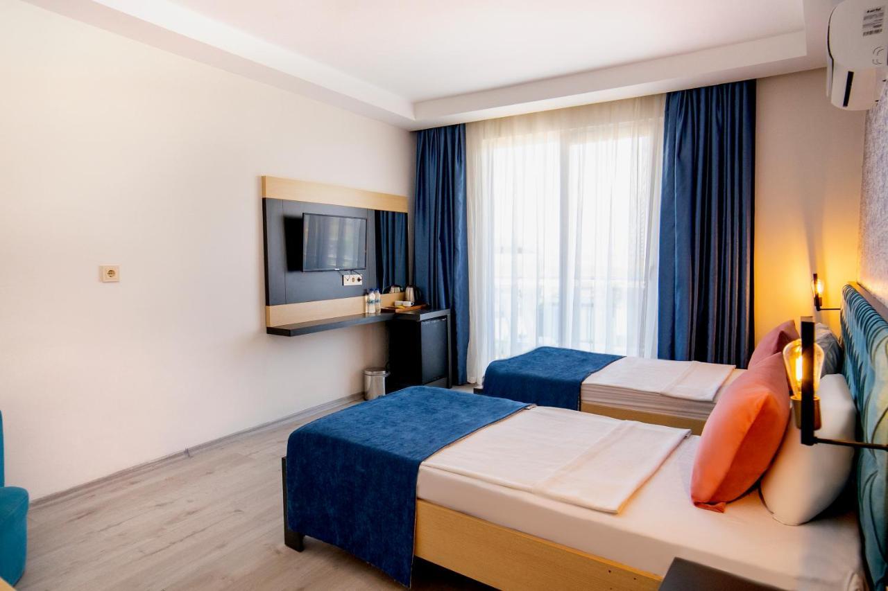 Royal Towers Lara Hotel Kemeragzi 外观 照片