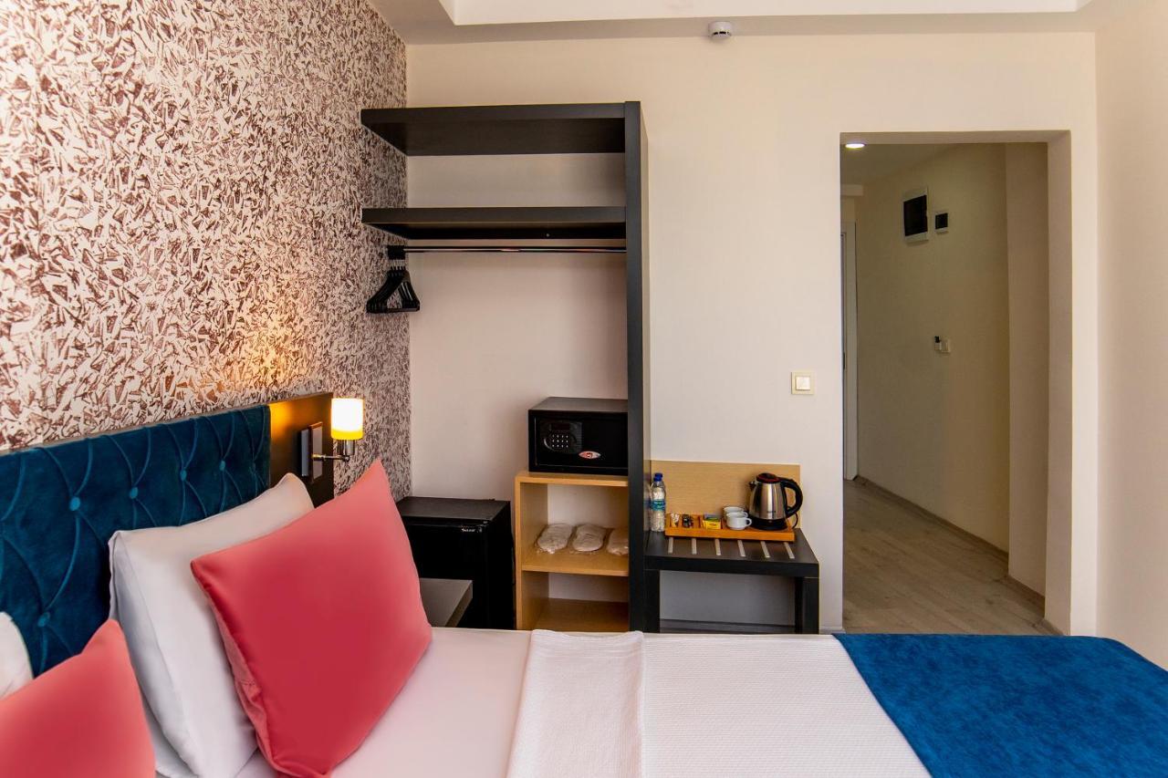 Royal Towers Lara Hotel Kemeragzi 外观 照片