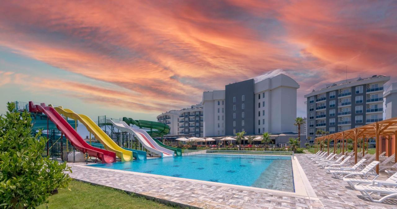 Royal Towers Lara Hotel Kemeragzi 外观 照片