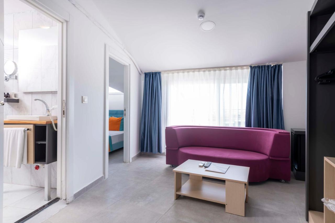 Royal Towers Lara Hotel Kemeragzi 外观 照片