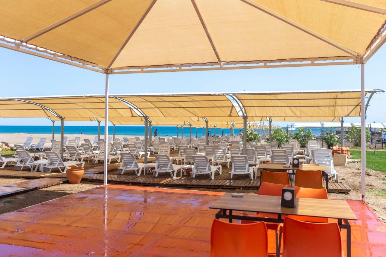 Royal Towers Lara Hotel Kemeragzi 外观 照片